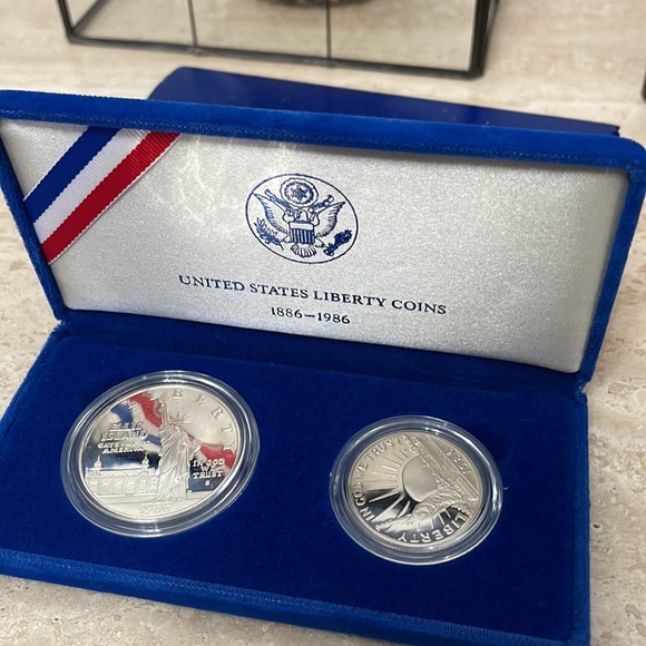 USA Ellis Island 1986 Liberty Half Dollar Silver Dollar W COA 90% SILVER - Picture 8 of 14